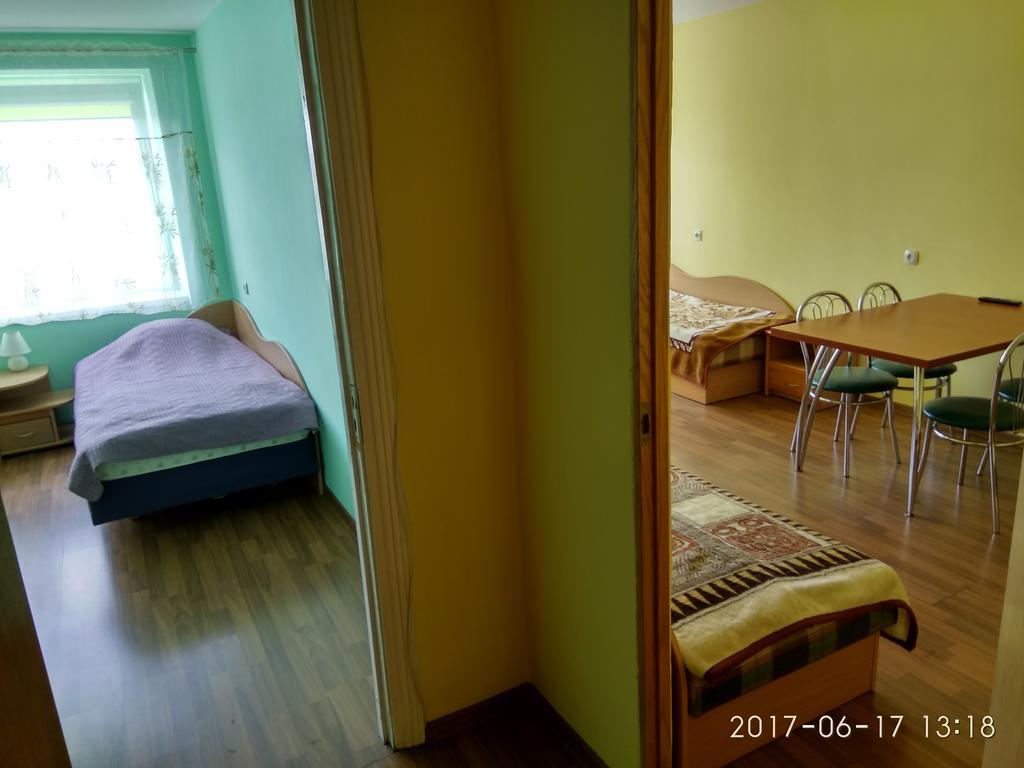 Готель Viesbutis Юрбаркас Екстер'єр фото